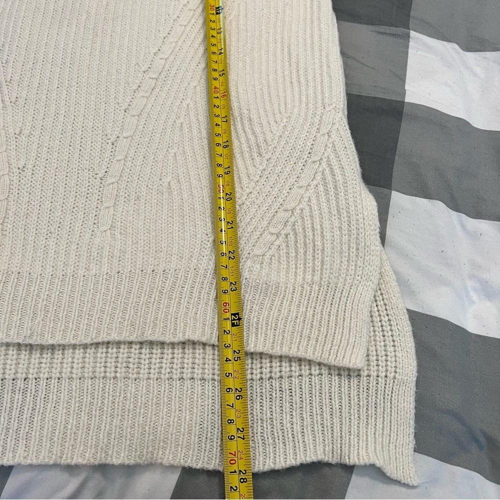 Angel of the North Anthropologie Ivory Wool Blend Sleeveless Turtleneck sz Small - Picture 9 of 13